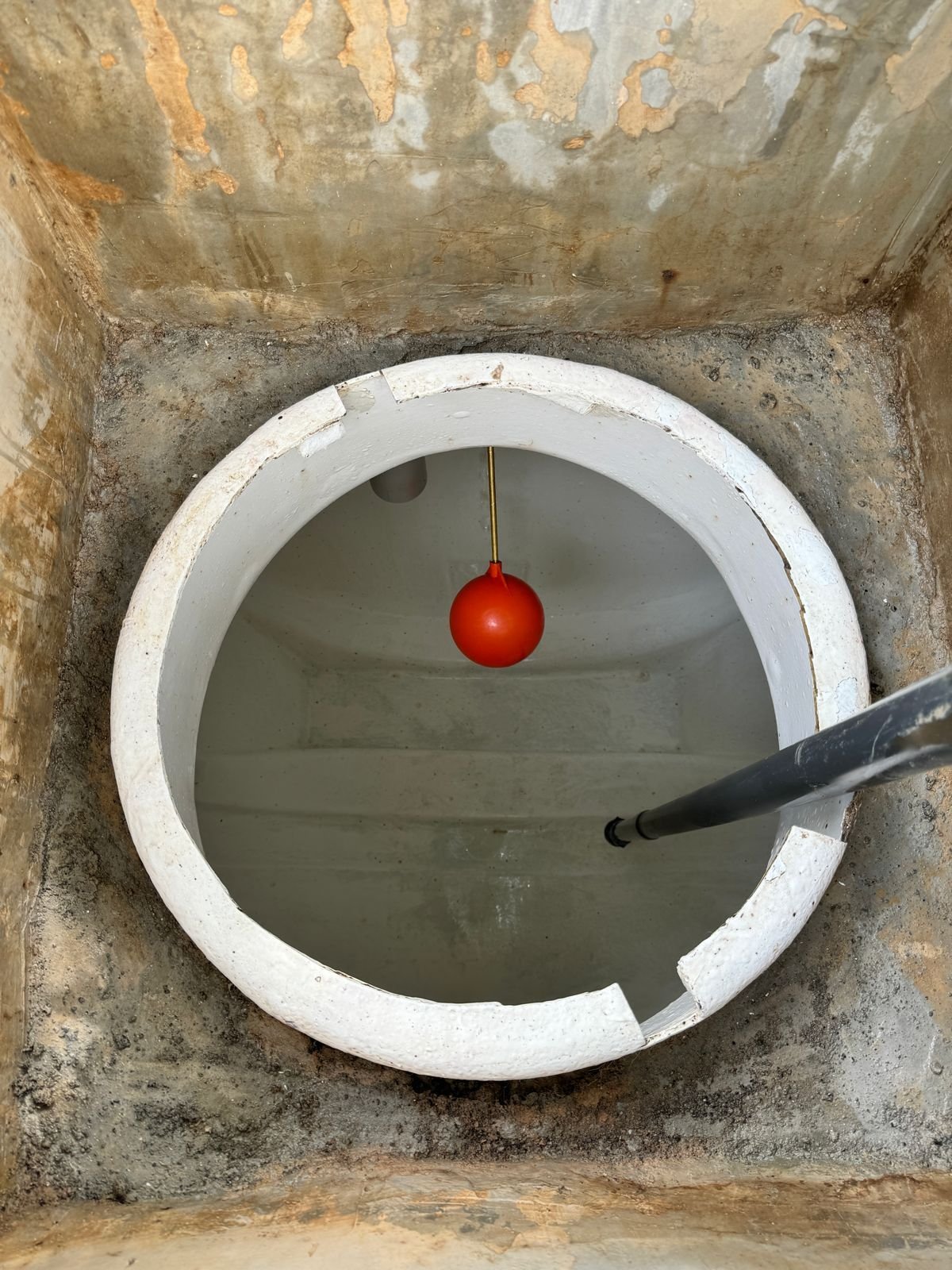 Water Tank Cleaning